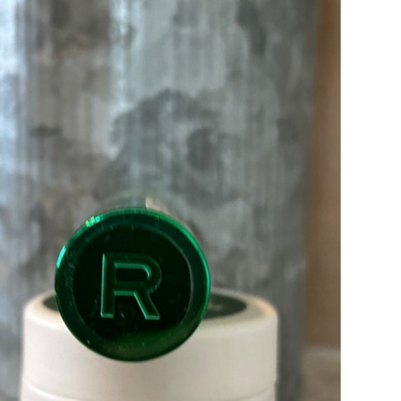 Revolution Lip Gloss Chilled Bomb Hemp Infused 3 Ct. 15 OZ Tubes New Sealed - Picture 5 of 6